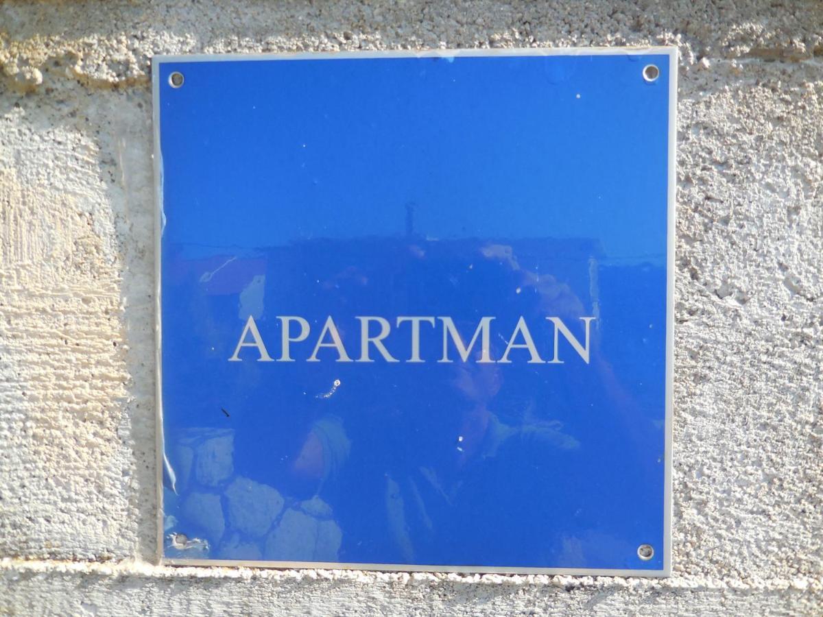 Apartments Ivica Lupic Kampor Dış mekan fotoğraf